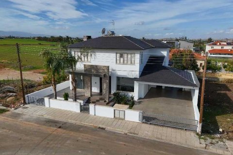 4 bedrooms House in Tseri, Cyprus No. 80713 4