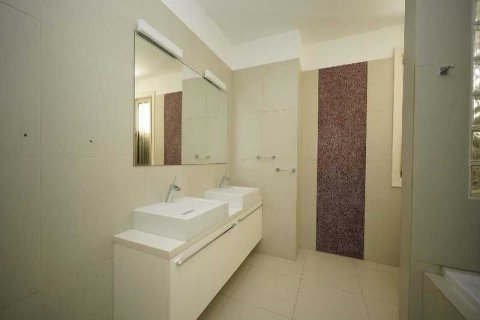 4 bedrooms House in Tseri, Cyprus No. 80713 2