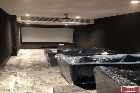 1 bedroom Land in Bangkok, Thailand No. 97055 13