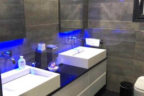 Вилла с 7 спальнями в Лимассол, Кипр №77964 8