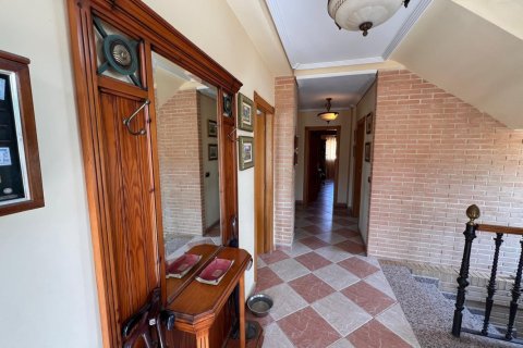 480m² Villa in Tung Chung Pho, Vietnam No. 83832 18