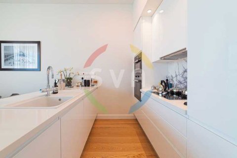 2 bedrooms Apartment in Limassol, Cyprus No. 82114 4