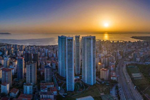 4 habitaciones Apartment en Istanbul, Turkey No. 115984