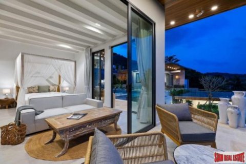 6 bedrooms Villa on the Chaweng Beach, Thailand No. 96219 17