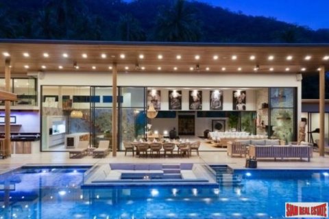 6 bedrooms Villa on the Chaweng Beach, Thailand No. 96219 14