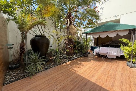 3 chambres Townhouse à Rayhana Residence, Vietnam No. 95018 5