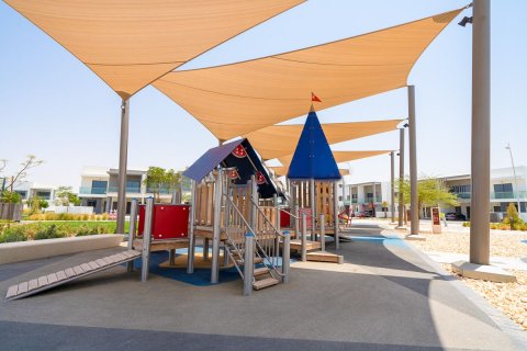 Таунхаус с 4 спальнями в Thach Than, Вьетнам №95403 11