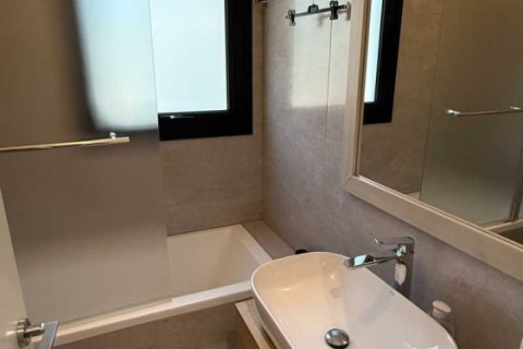 3 bedrooms Apartment in Limassol, Cyprus No. 81824 13