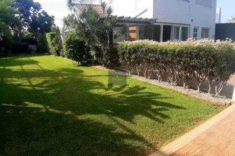 3 chambres Villa à Agios Athanasios, Cyprus No. 84106 4