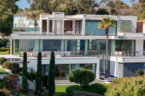 5 bedrooms Villa in Saint-Jean-Cap-Ferrat, France No. 100321 1
