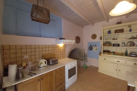 2 bedrooms House in Chania, Greece No. 24008 10