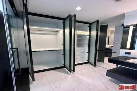 1 bedroom Apartment in Sathon, Thailand No. 96331 2