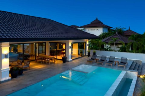 Вилла с 3 спальнями в Хуа Хин, Таиланд №205 3