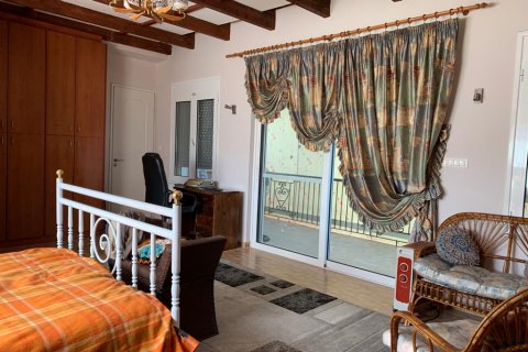 540m² House in Oropos, Greece No. 56599 19