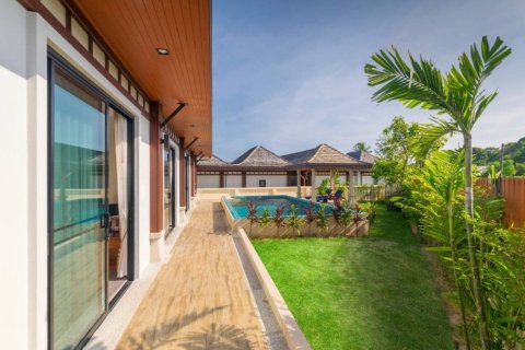 3 bedrooms Villa in Rawai, Thailand No. 96779 3