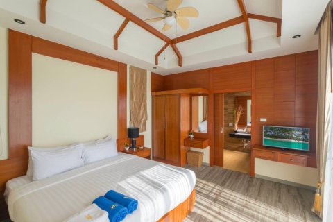 3 bedrooms Villa in Rawai, Thailand No. 96779 5