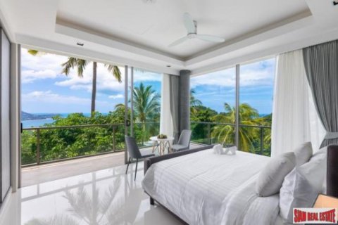 6 bedrooms Villa on the Chaweng Beach, Thailand No. 96947 4