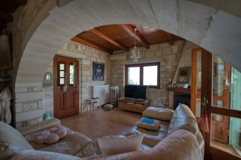 3 bedrooms Villa in Chania, Greece No. 72065 21