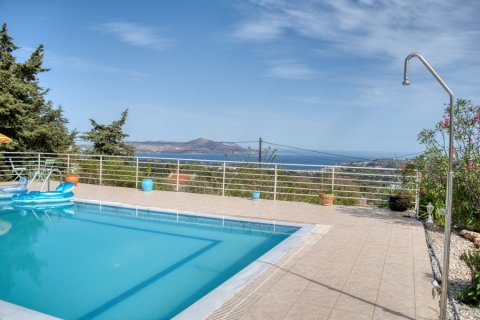 3 bedrooms Villa in Chania, Greece No. 72065 9