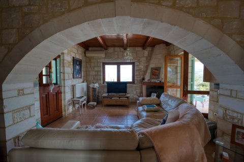 3 bedrooms Villa in Chania, Greece No. 72065 20