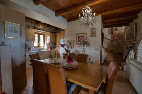 3 bedrooms Villa in Chania, Greece No. 72065 28