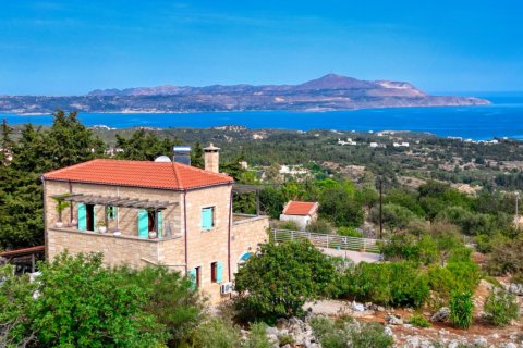 3 bedrooms Villa in Chania, Greece No. 72065 1