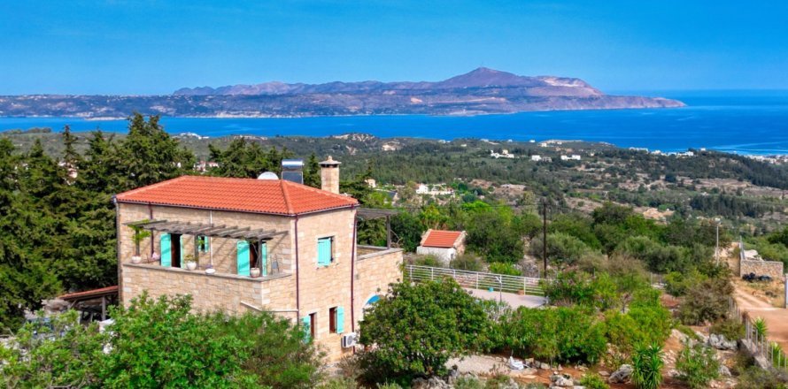 3 bedrooms Villa in Chania, Greece No. 72065