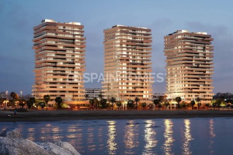 4 bedrooms Penthouse in Malaga, Spain No. 127824 1