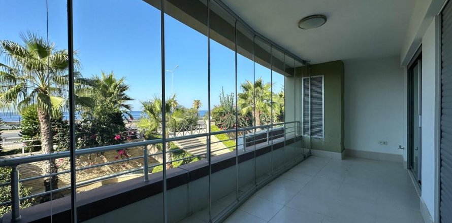 3 rooms Appartement à Kestel, Turkey No. 21505