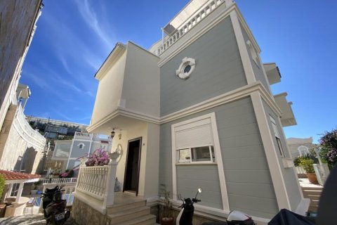 6 rooms Villa in Phong Thanh Tay A, Vietnam No. 21307 8