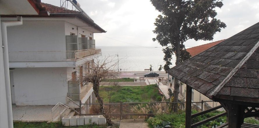 14 rooms Hotel in Pieria, Greece No. 60512