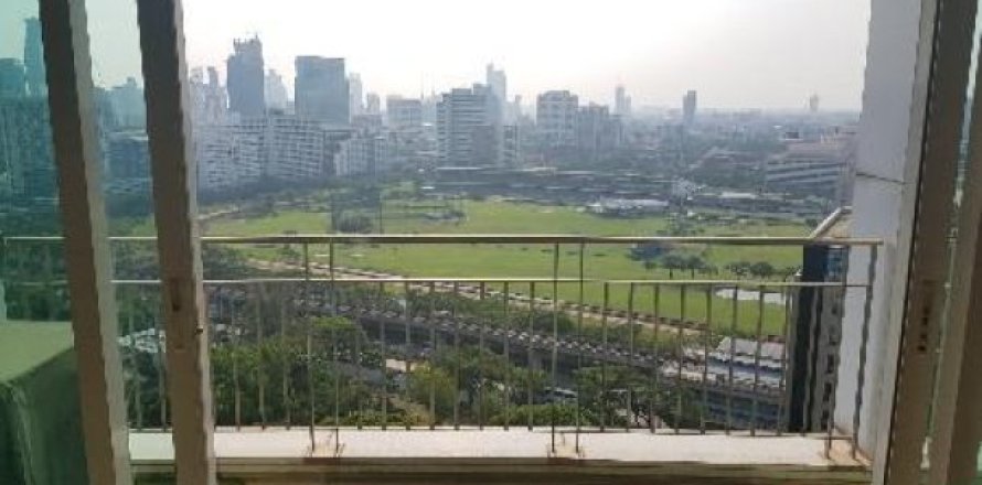 2 bedrooms Apartment in Bangkok, Thailand No. 95821