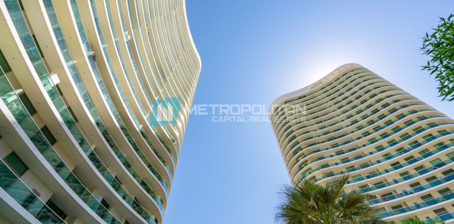 3 bedrooms Apartment in Al Reem Island, UAE No. 117268