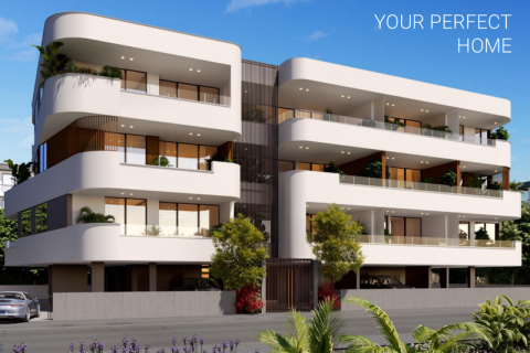 3 bedrooms Apartment in Limassol, Cyprus No. 79058 1