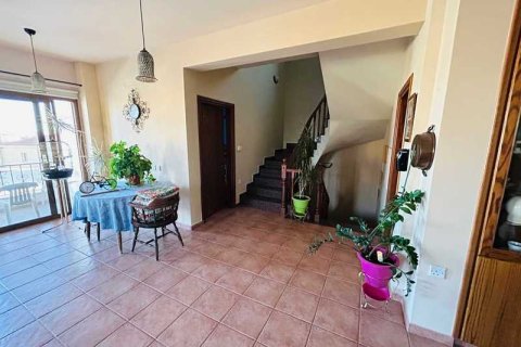 6 bedrooms House in Agios Athanasios, Cyprus No. 29863 6