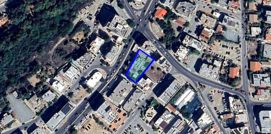 Commercial property in Strovolos, Cyprus No. 77788