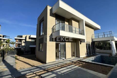 3 bedrooms Villa in Urla, Turkey No. 17505