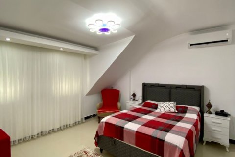 2 bedrooms Apartment in Tri Phuong, Vietnam No. 14624 11