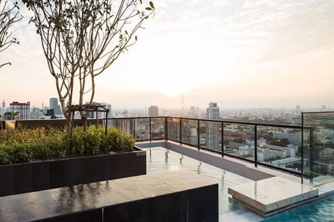 3 bedrooms Condo in Bangkok, Thailand No. 441 11