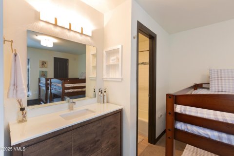 3 bedrooms Condo  in Vail, USA No. 77831 13