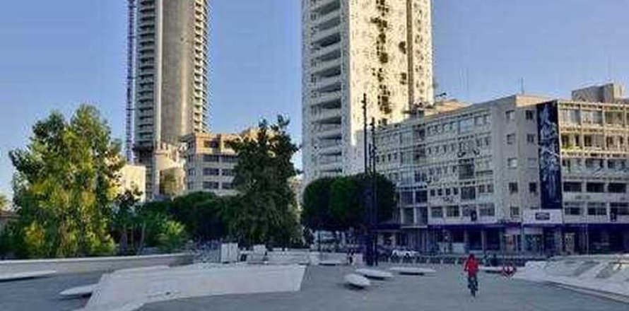 Commercial property en Nicosia, Cyprus No. 35783