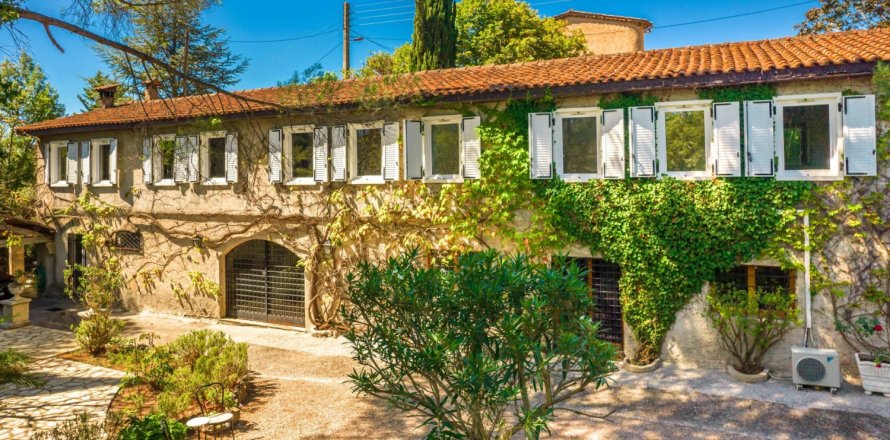 5 chambres Villa à Grasse, France No. 69068