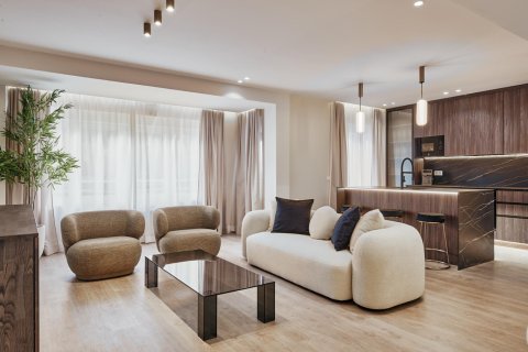 4 dormitorios Villa en Madrid, Spain No. 126138 1