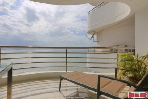 3 bedrooms Apartment in Pattaya, Thailand No. 96568 9