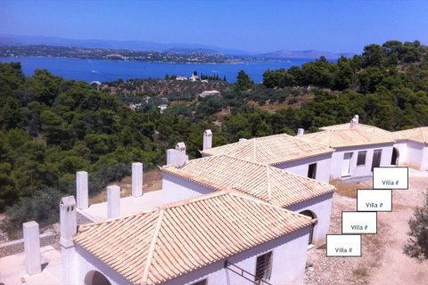 3 bedrooms House in Spetses, Greece No. 57621 1