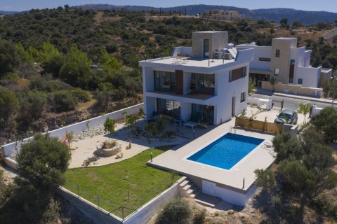 5 bedrooms House in Kouklia, Cyprus No. 37383 11