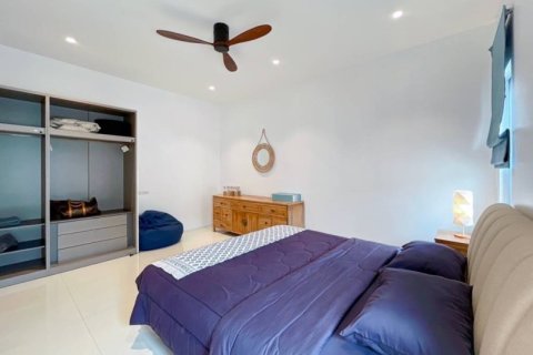 5 bedrooms Villa in Hua Hin, Thailand No. 97295 19