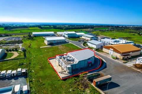 1210m² Commercial property in Paphos, Cyprus No. 105054 15