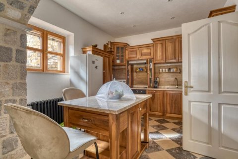 5 bedrooms Villa in Budva, Montenegro No. 81130 11