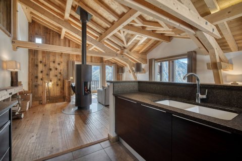 4 bedrooms House in Les Belleville, France No. 99577 7